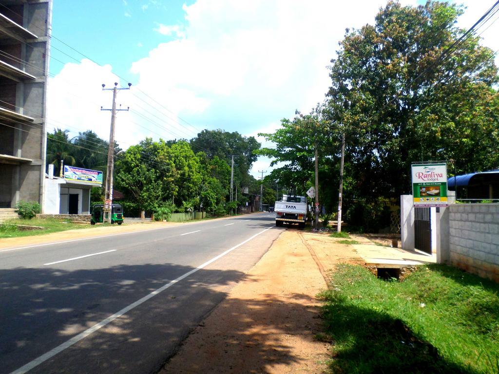 Ranliya Lodge Anuradhapura Zewnętrze zdjęcie